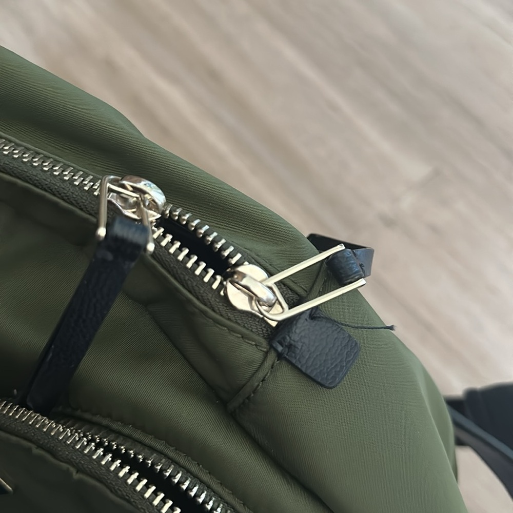 Kate spade small nylon bag pack - Picture 7 of 9
